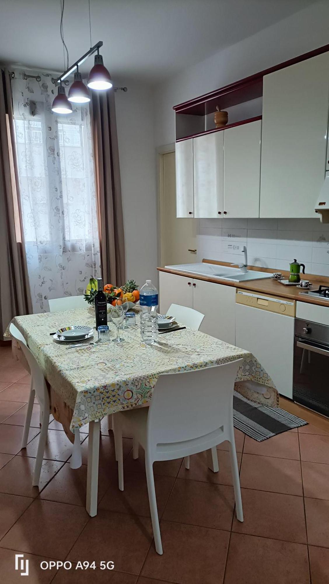 Casa Vita In Centro Balestrate Zewnętrze zdjęcie